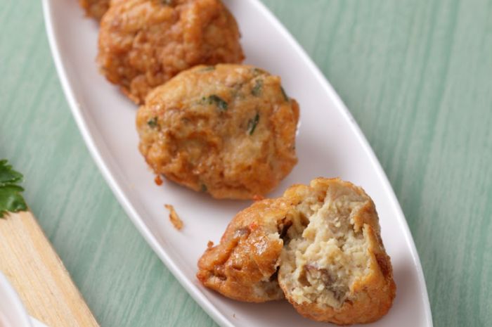 Perkedel Kentang Udang Aroma Seledri