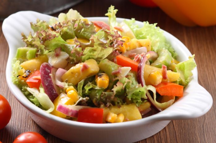  Resep Salad Ceria Enak Ini Pas Banget Untuk Menu Diet Malam Ini 