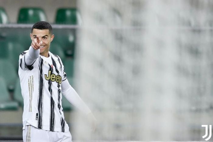 Cristiano Ronaldo semakin menggila di Liga Italia, sementara Juventus gagal memepet AC Milan di klasemen.