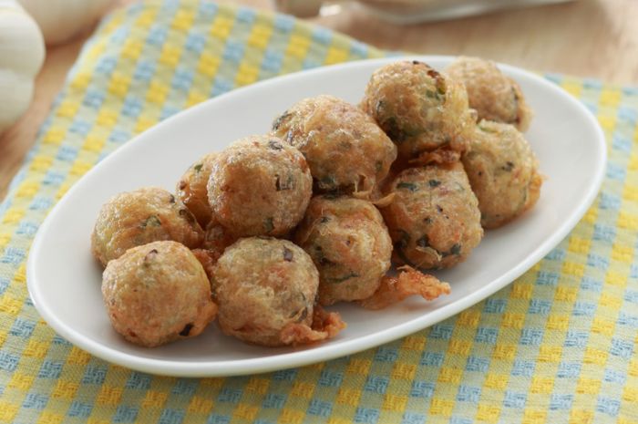 Perkedel Ayam Bawang Putih