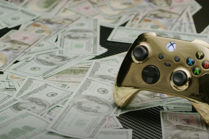 The world's most expensive Xbox controller is plated in 18 carat gold