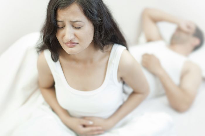 3 Hal yang Bisa Terjadi Bila Nekat Berhubungan Intim Saat Haid - Nova