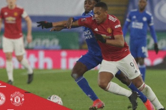 Anthony Martial diturunkan Manchester United kala berlaga melawan Leicester City pada babak perempat-final Piala FA.