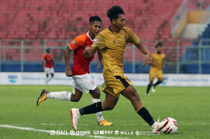 Rekrutan anyar Bhayangkara Solo, Titan Agung Bagusmencatatkan debutnya melawan Borneo FC, Senin (22/3/2021)