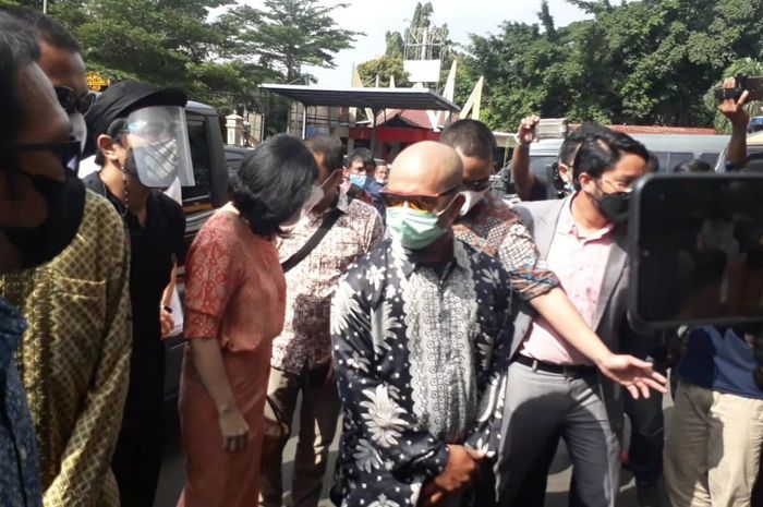 Desiree Tarigan datangi Polres Jakarta Selatan, Rabu (7/4/2021)