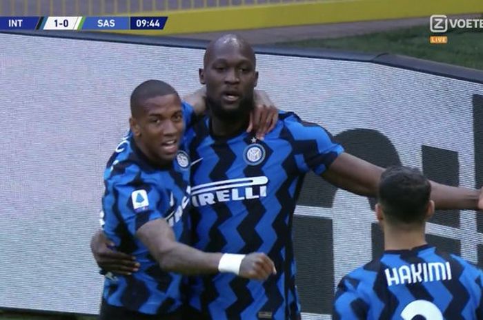 Romelu Lukaku usai mencetak gol ke gawang Sassuolo dalam laga yang dilaksanakan pada Rabu (7/4/2021).