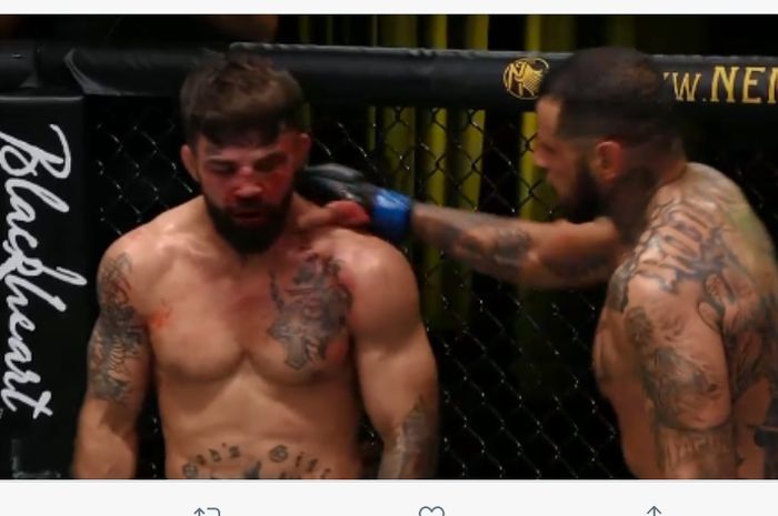 Mike Perry dikalahkan Daniel Rodriguez di UFC Vegas 23.