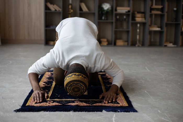 Tata cara sholat tarawih dan witir di rumah