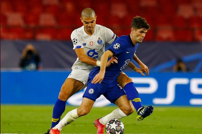 Duel antara Chelsea dan Porto pada leg kedua perempat final Liga Champions 2020-2021 berakhir 0-0 di babak pertama.