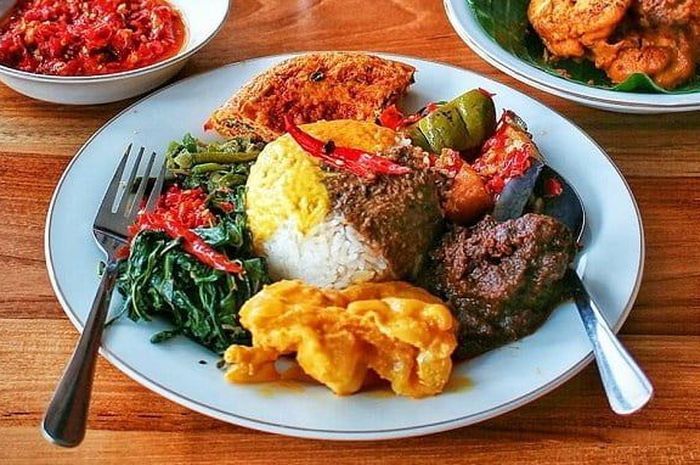 Waspada Ini 2 Makanan Pendamping Favorit Di Nasi Padang Yang Mengancam Hidup Anda Semua Halaman Netral News