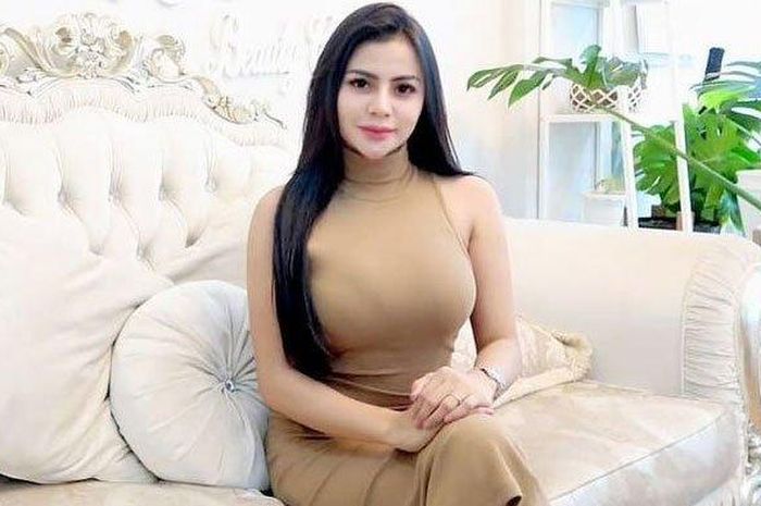 Profil Dan Biodata Tisya Erni Selebgram Seksi Dan Mantan Model Majalah Pria Dewasa Yang
