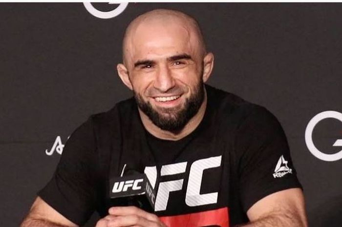 Omari Akhmedov, petarung UFC yang juga berasal dari Dagestan, tempat asal Khabib Nurmagomedov.