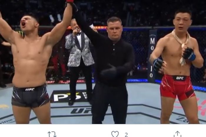 Kazula Vargas mengalahkan Zhu Rong di UFC 261, Minggu (25/4/2021) di Jacksonville.