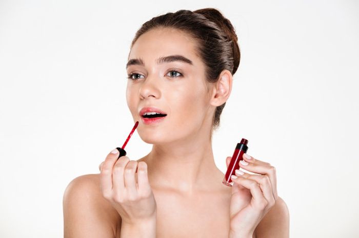 Cara Mudah Bikin Lip Cream Sendiri Anti Gagal, Cuman Pakai 2 Bahan.
