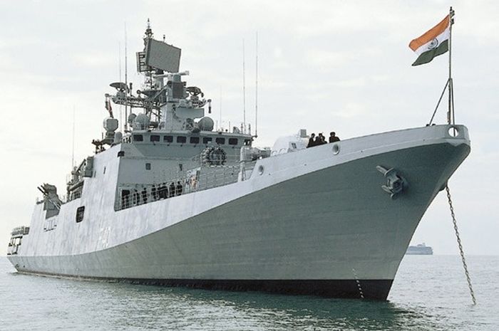 Kapal asal India.