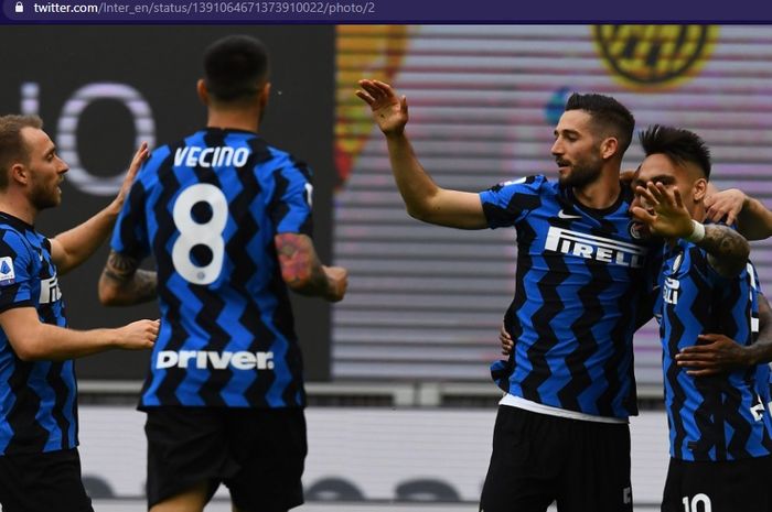 Inter Milan mencetak tiga gol pertama sejak menjadi juara Liga Italia dan membuat Sampdoria menyerah di babak pertama.