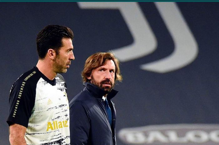 Momen kebersamaan Gianluigi Buffon dan Andrea Pirlo seusai pertandingan Juventus.