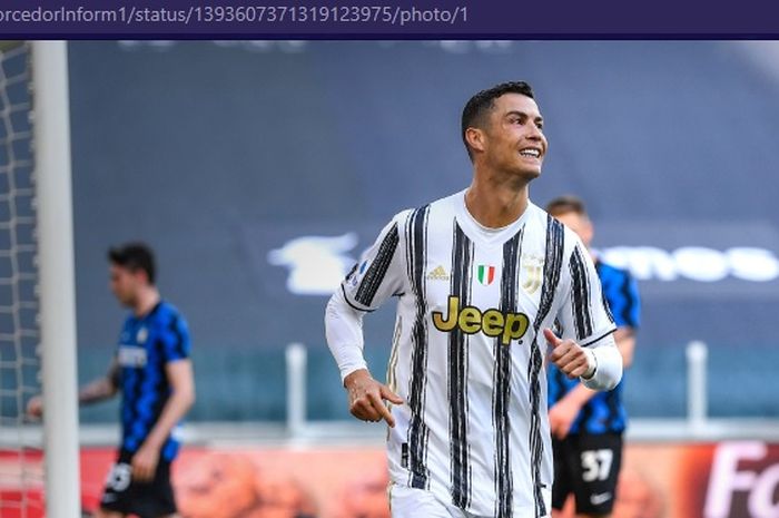 Striker Juventus, Cristiano Ronaldo, membukukan rekor baru yang melibatkan tiga klub dan tiga negara usai memenangi Coppa Italia.
