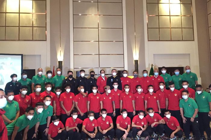 Pelepasan timnas Indonesia ke Dubai, Uni Emirat Arab, di Hotel Fairmont, Jakarta Pusat, Minggu (16/5/2021).