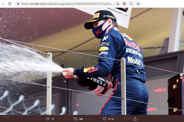 Pembalap Red Bull Racing, Max Verstappen, saat merayakan kemenangan pada F1 GP Monako 2021 di Sirkuit Jalan Raya Monte Carlo, Minggu (23/5/2021).