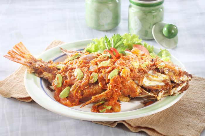Resep Ikan Goreng Sambal Petai Enak, Menu SehariHari Ini