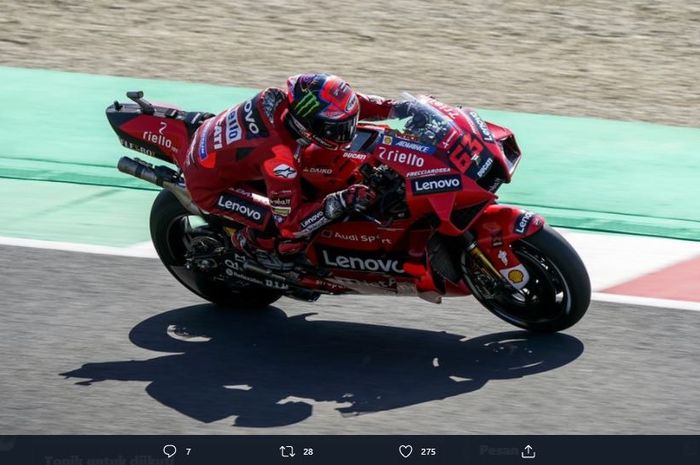 Pembalap Ducati Lenovo, Francesco Bagnaia, saat berlaga pada MotoGP Italia 2021 di Sirkuit Mugello, Sabtu (29/5/2021).