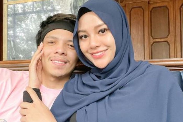  Tanpa  Sensor Tega Bongkar Kebiasaan Aurel Hermansyah di 