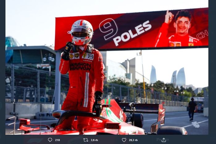 Pembalap Scuderia Ferrari, Charles Leclerc, saat merayakan kesuksesan menjadi pole position pada F1 GP Azerbaijan 2021, Sabtu (5/6/2021).