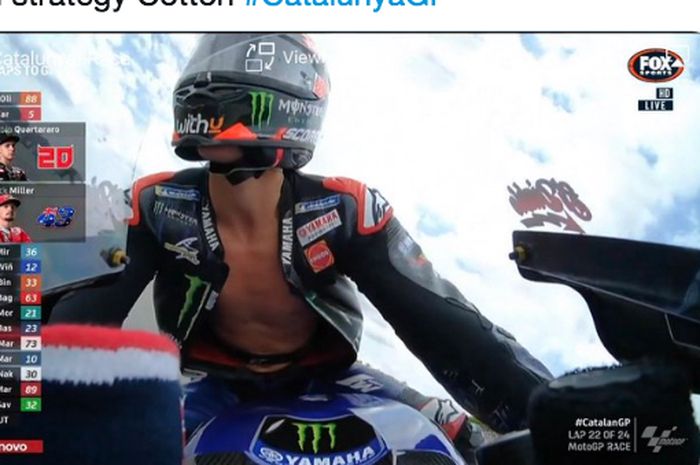 Pembalap Monster Energy Yamaha, Fabio Quartararo, tanpa pelindung dada saat balapan seri ketujuh MotoGP Catalunya, Minggu (6/6/2021)