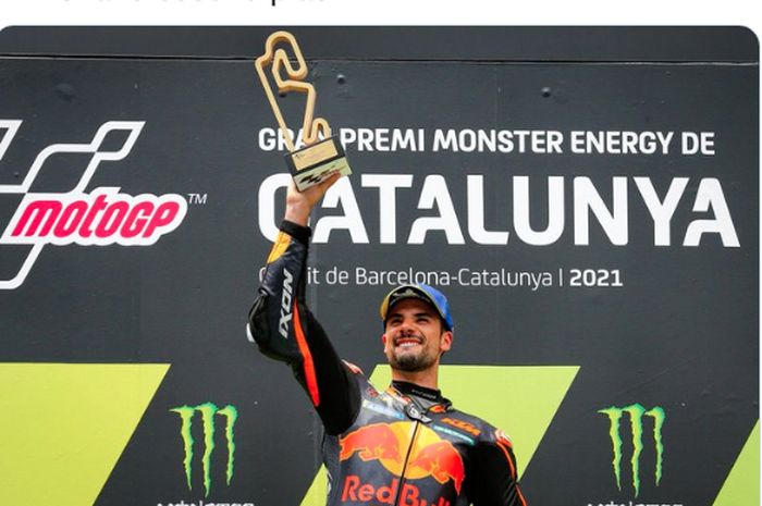 Pemenang balapan seri ketujuh MotoGP Catalunya, Miguel Oliveira (Red Bull KTM).
