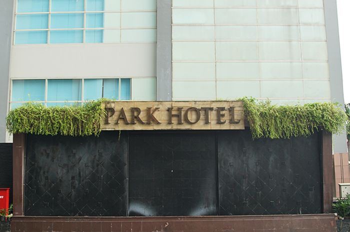 Park Hotel Cawang-Jakarta is only 5 minutes away from Halim PK airport.