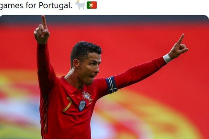 Cuma megabintang timnas Portugal, Cristiano Ronaldo, yang bisa, mencetak gol free-kick ke gawang di beda stadion.