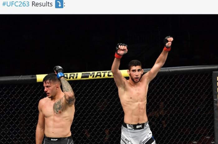 Fares Ziam mengalahkan Luigi Vendramini di UFC 263, Minggu (13/6/2021) WIB di Arizona.