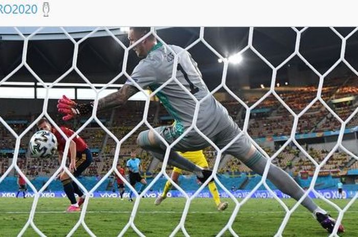 Turunkan pemain termuda di EURO 2020, timnas Spanyol dibuat putus asa oleh kiper timnas Swedia.