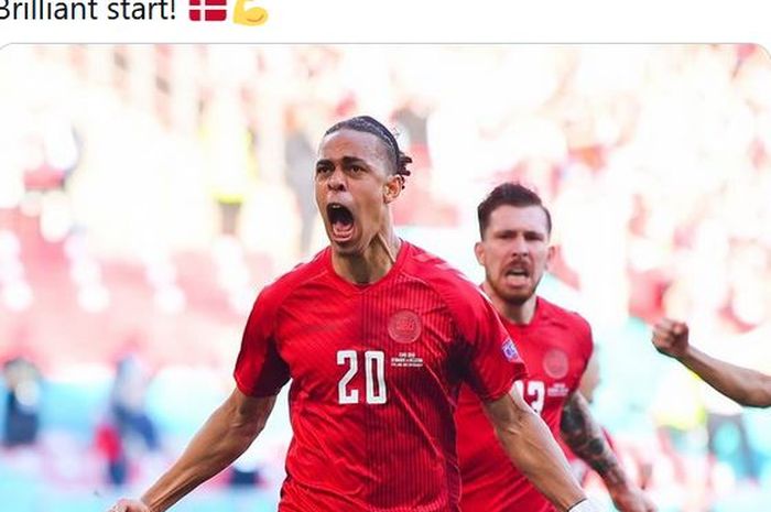 Penyerang timnas Denmark, Yussuf Poulsen, merayakan gol ke gawang timnas Belgia dalam laga Grup B EURO 2020 di Stadion Parken, Kamis (17/6/2021).