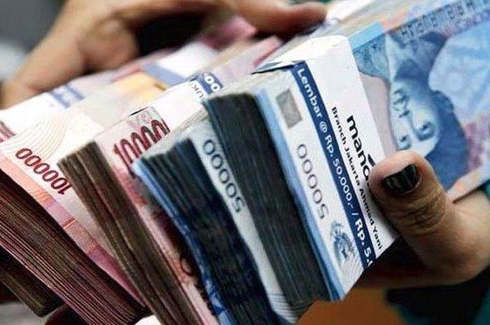 Pemerintah Belanja Laptop Lokal Rp 17 Triliun untuk 12 ...