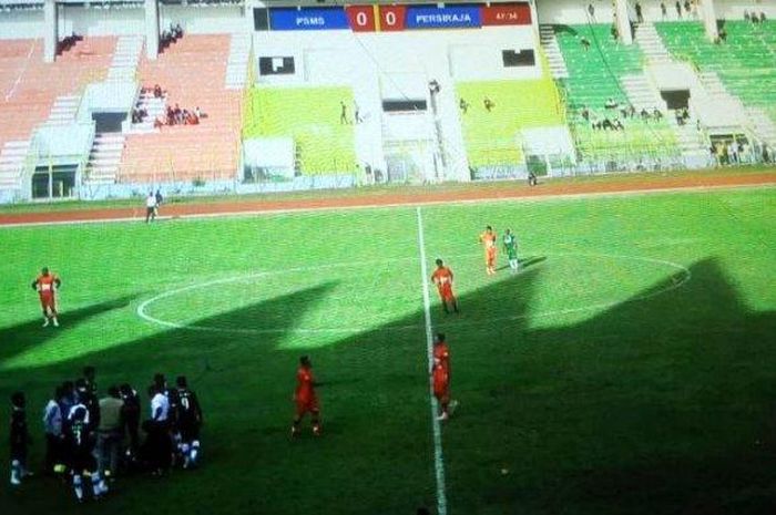 Laga uji coba PSMS Medan versus Persiraja Banda Aceh , 27 Juni 2021
