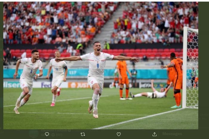 Tomas Holes (9) cetak gol timnas Republik Ceska ke gawang Belanda di babak 16 besar Euro 2020.