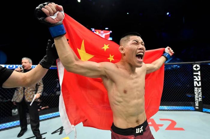 Jagoan UFC asal China, Li Jingliang.