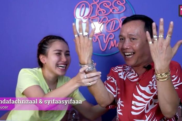 Ayu Ting Ting dan Ayah Rozak