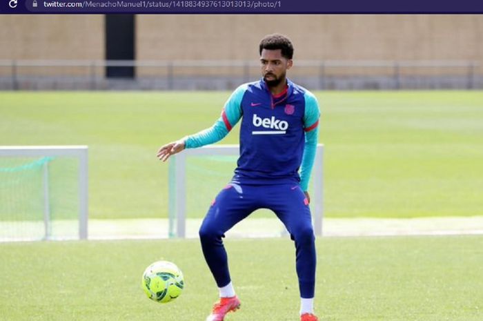 Pemain yang dinilai sebagai 'rekrutan hantu' Barcelona, Matheus Fernandes, curhat setelah hanya main 17 menit dan dibuang Blaugrana.