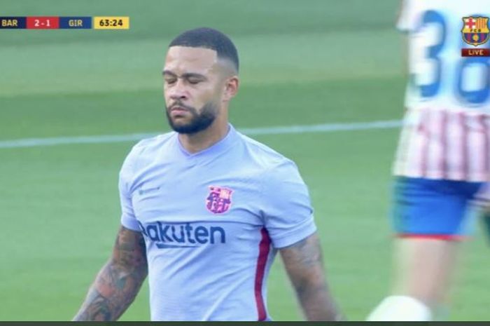 Penampilan Memphis Depay Barcelona melakoni laga pramusim keduanya untuk kampanye 2021-2022 di Estadi Johan Cruyff, Sabtu (24/7/2021) saat melawan Girona.