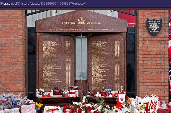 Monumen peringatan Tragedi Hillsborough