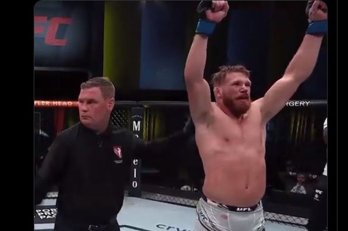 Jagoan kelas welter UFC Jason Witt berhasil mengalahkan Bryan Barberena di UFC Vegas 33 (1/8/2021) WIB.