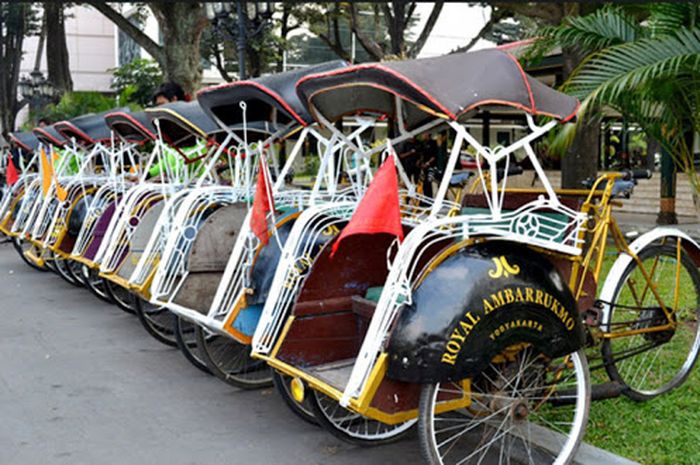 Legenda Becak, Dikejarkejar, Dibilang Tidak Berperikemanusiaan, Namun