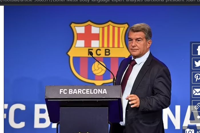 Presiden Klub Barcelona, Joan Laporta, terpaksa melepas Lionel Messi dengan alasan terbentur aturan finansial di Liga Spanyol.