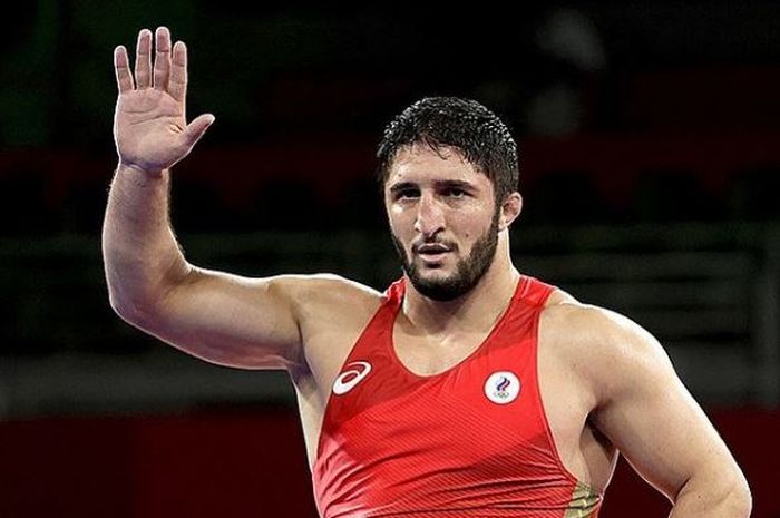 Abdulrashid Sadulaev, pegulat sangar asal Dagestan yang juga merupakan daerah asal petarung UFC, Khabib Nurmagomedov.