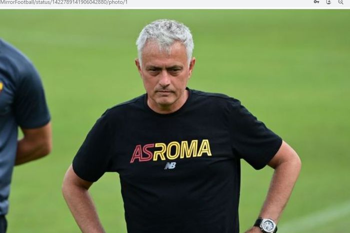 Pelatih AS Roma, Jose Mourinho.