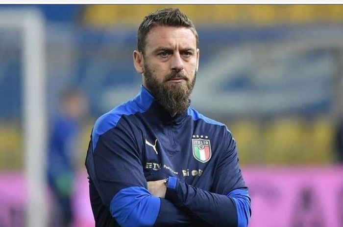 Daniele De Rossi saat masih menjabat sebagai asisten pelatih Timnas Italia pada EURO 2020.