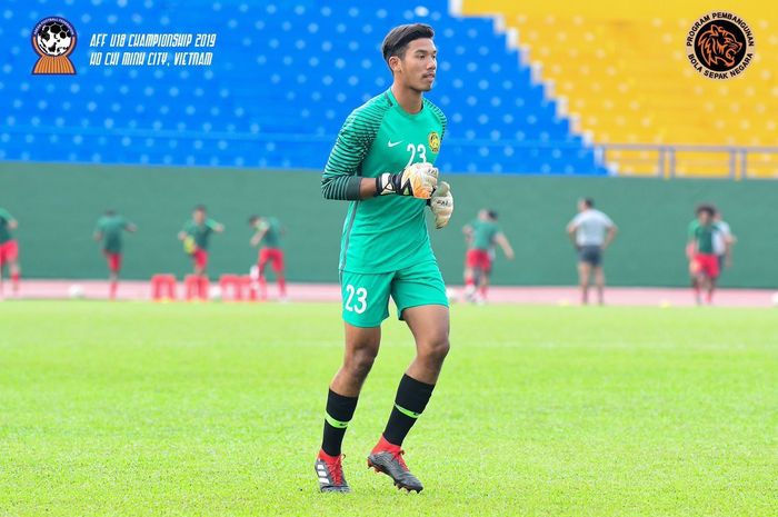 Kiper muda Selangor FC, Sikh Izhan Nazrel Sikh Azman akan trial di Liga Spanyol.